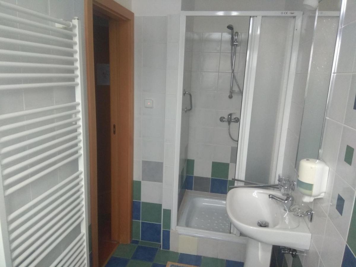 Hotel Statek Olšany Exteriér fotografie